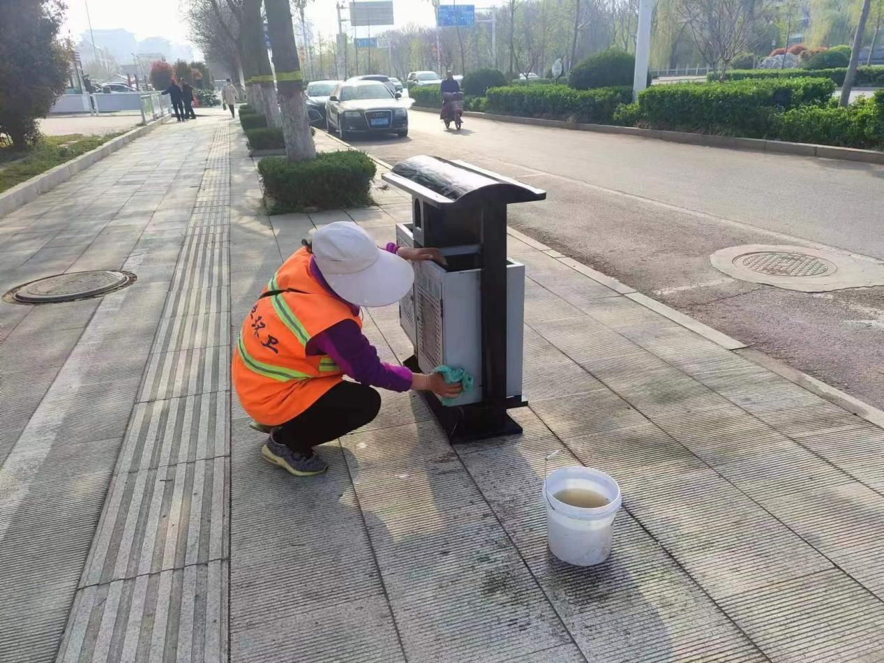 博业体育平台家政洁净城市 不负春光 曲阜全力做好清明假期环境卫生保障工作(图8)